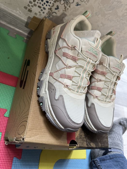 Skicher Yangi Orginal