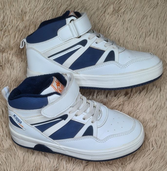 Продам ботинки для мальчика (весна-осень)