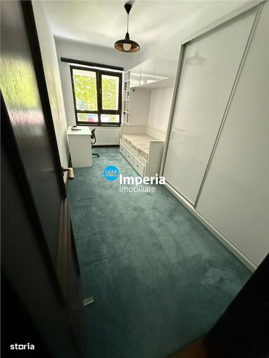 Inchiriez apartament 3 camere Open Space, complex Roua Residence