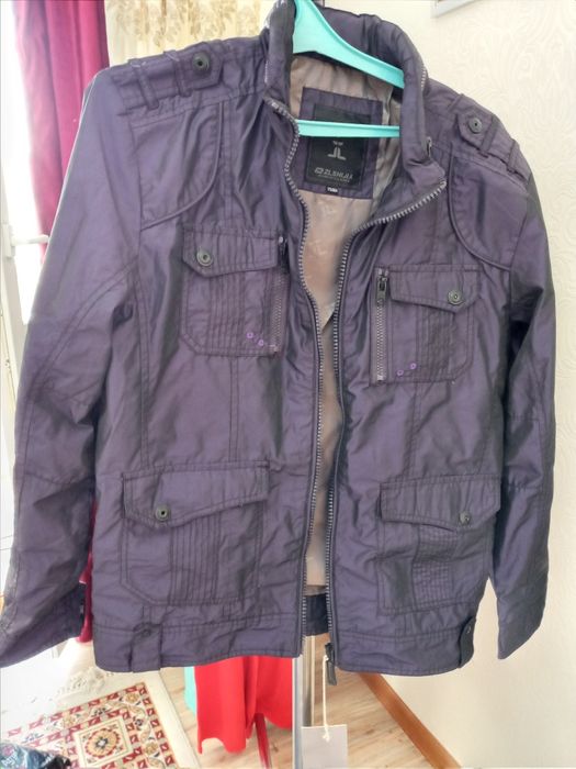 продам мужские куртки