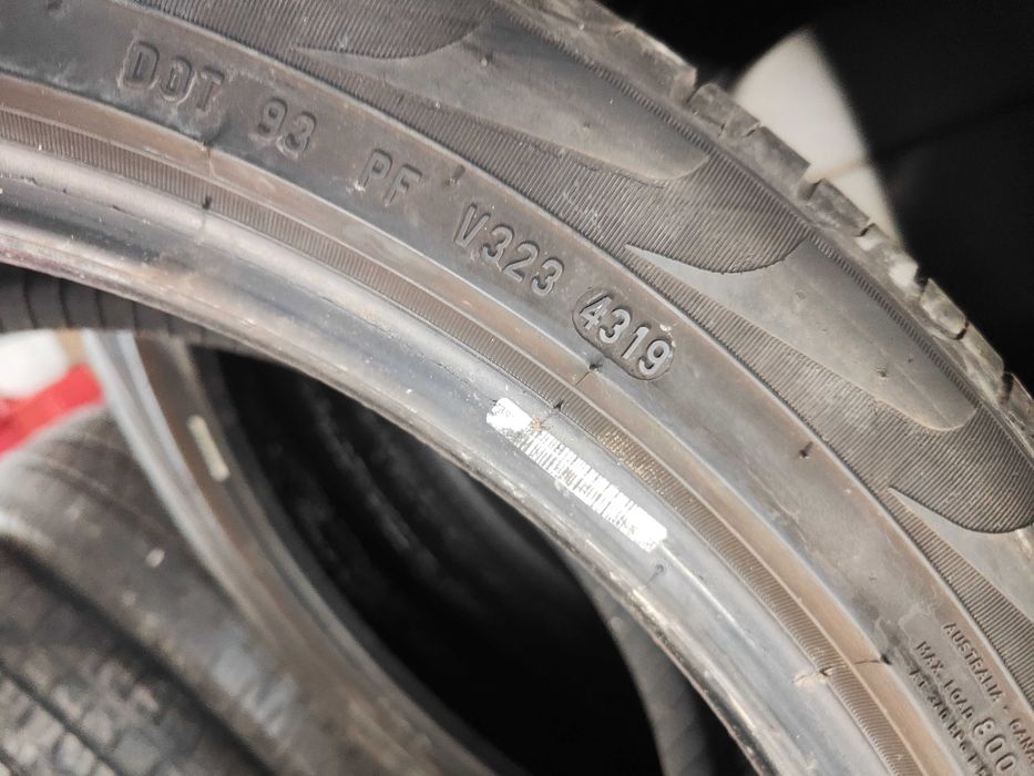 2бр.летни гуми 235/45/20 Pirelli