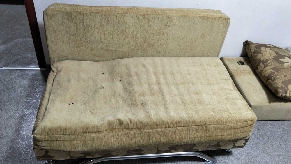 Диван б/у раскладной.