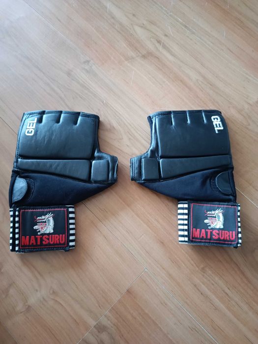 Ръкавици за ММА смесени бойни изкуства Matsuru