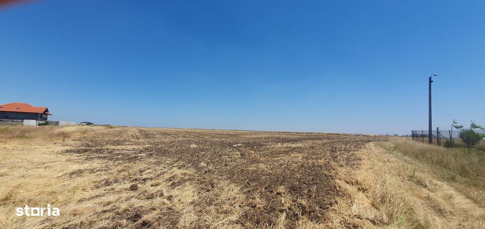 Teren intravilan carcea zona manastirii