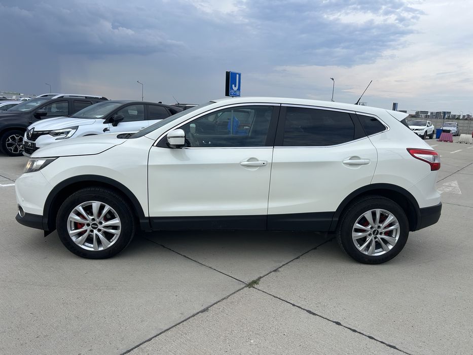 NISSAN Qashqai 2016