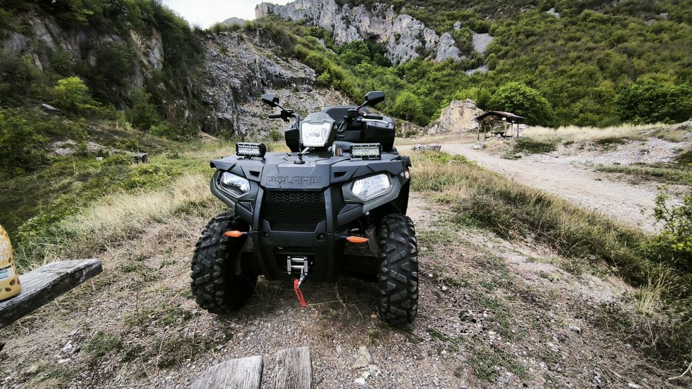 polais sportsman 570