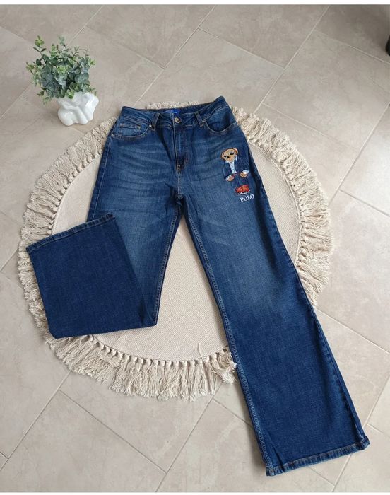 Дънков сет от дънки и яке - стилен и качествен