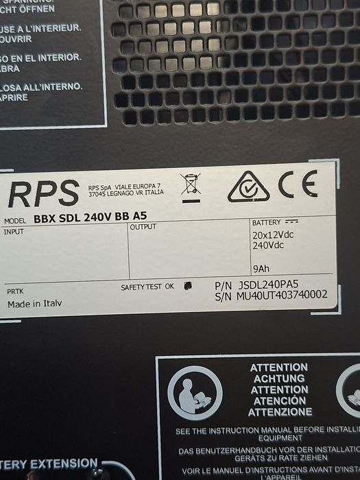 Battery Box/ Modul extern de bateri  UPS Cablu original de conexiune