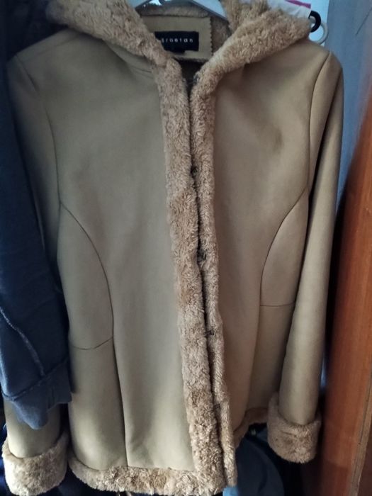 Дамско палто на символична цена