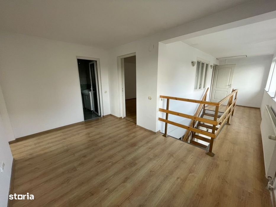 Casa individuala - 4 camere, 2 bai - Terezian