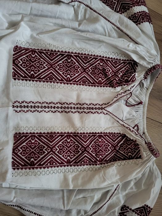 Costum tradițional oltenesc