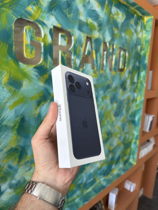 iPhone 17 Pro Max 2 TB NOU * GRAND * Garantie 1 AN