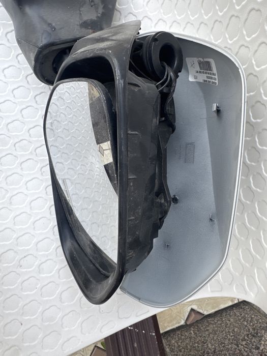 75 камридің оң жақ айнасы сырты бүтін