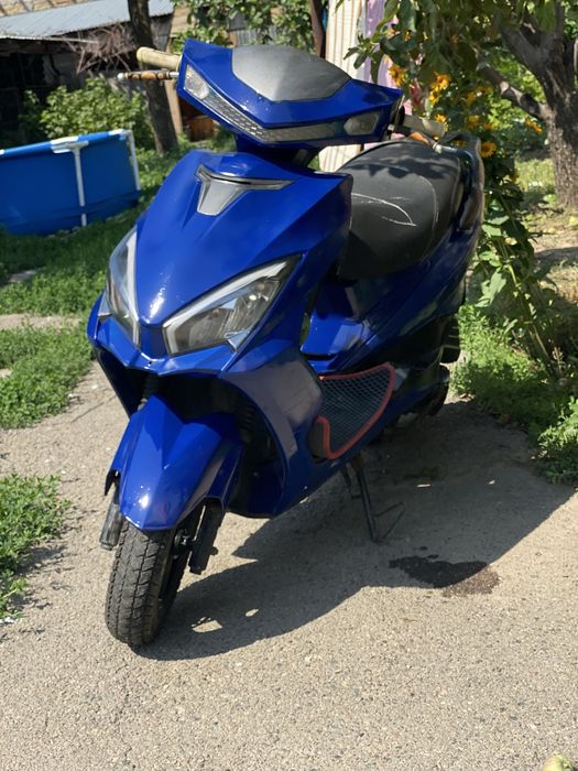 Продам Мопед м10 (синий) на учетте
