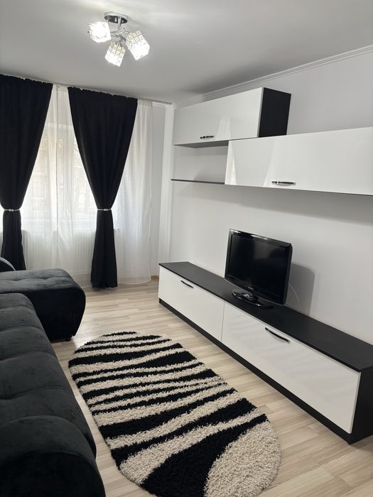 Închiriez apartament 2 camere