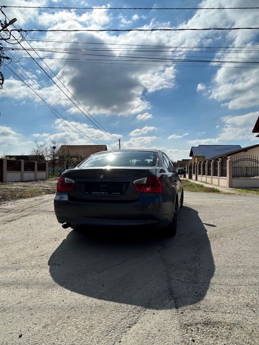 Bmw 320d e90 Manual !!Descrierea !!