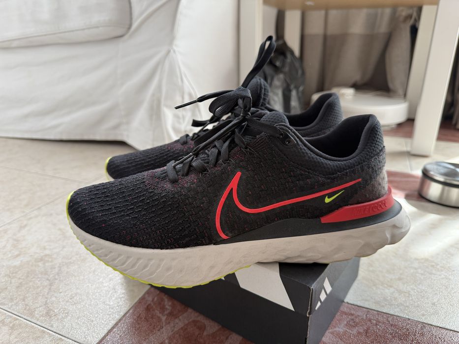 Nike React Flyknit