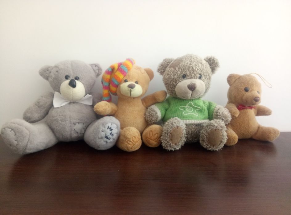 Мишки, мягкие игрушки.