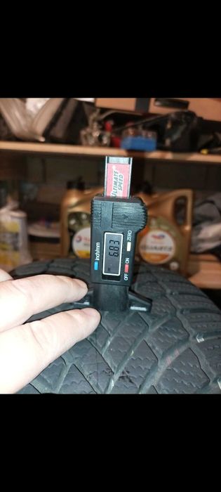 Зимни гуми Bridgestone 235/55/19