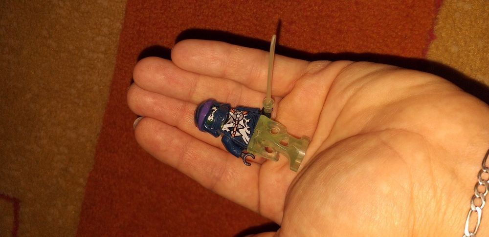 Фигурки Ghost Whip