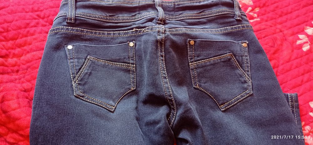 Черные джинсы плотные