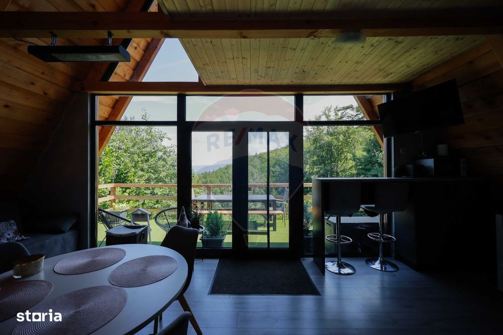 Cabană A-frame, Damiș, Bratca, Afacere la cheie De Vânzare