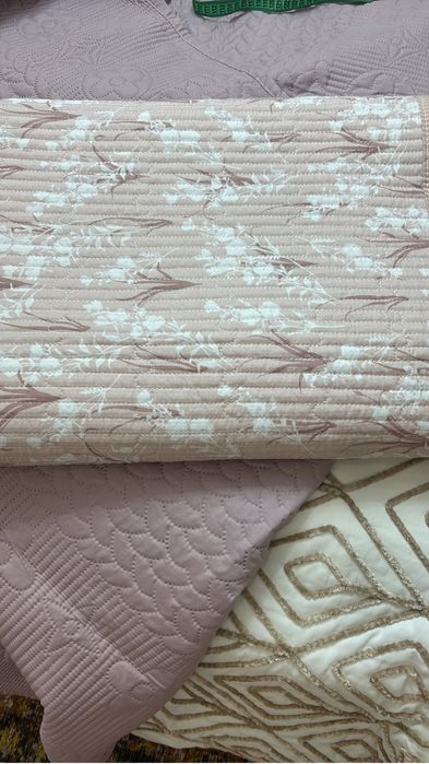 Продам рокрвало одеало