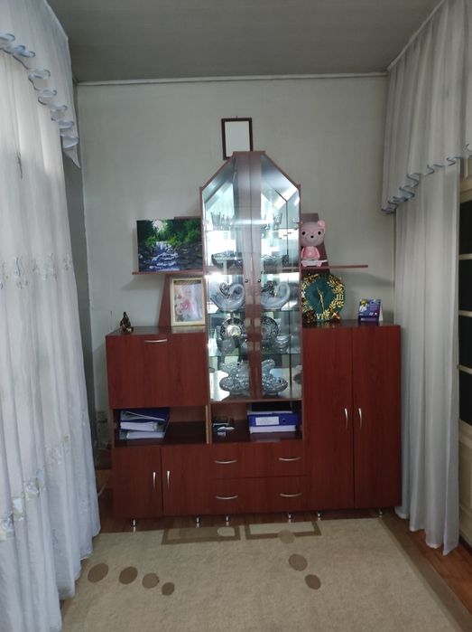 Мебель горка 400000сум