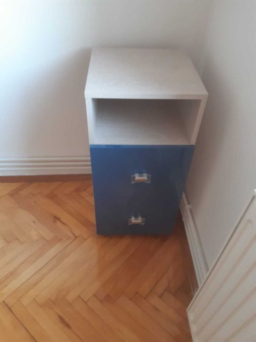 Noptiera mare cu 2 setare și roti
