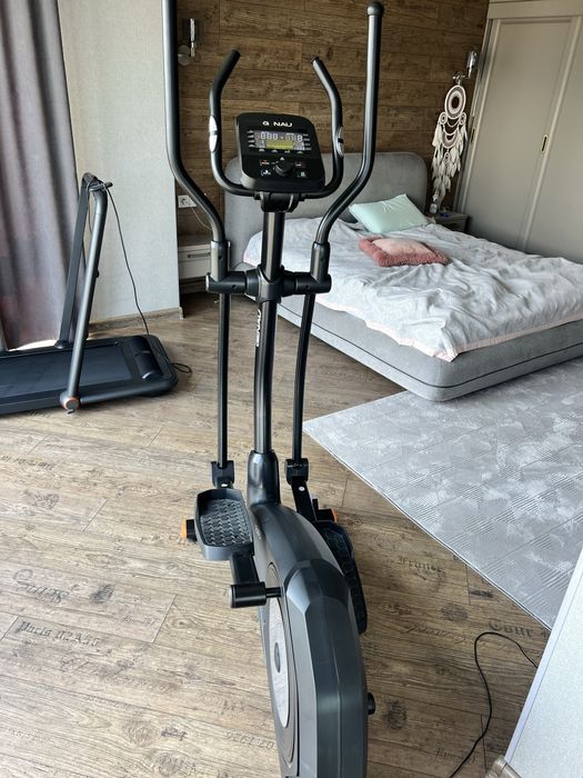 Эллипс Genau Crosstrainer Deluxe V3