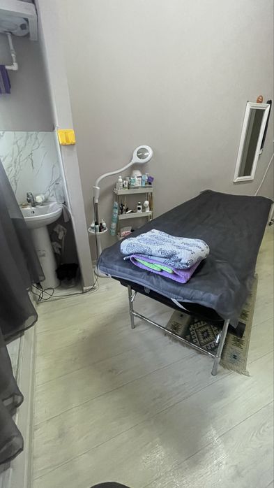 Ищу напарницу в кабинет