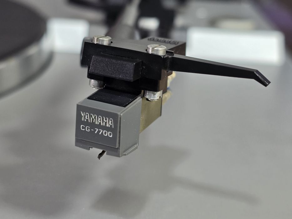 Pick-up YAMAHA P-200, hifi retro , doza originala , japan