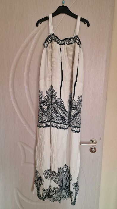 Нова рокля Vanitta fashion