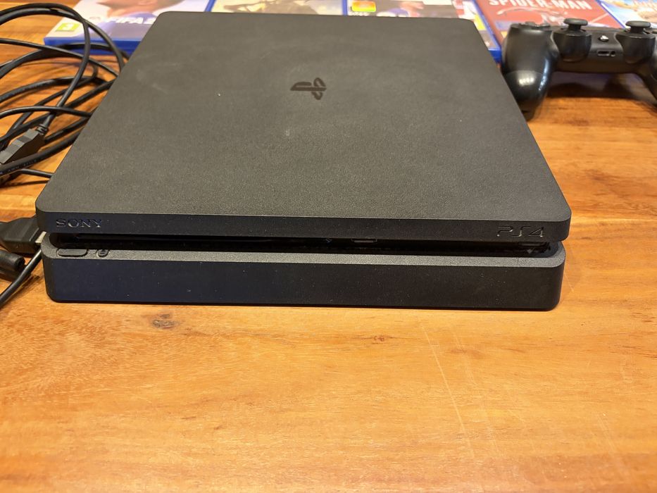 PlayStation 4, 500 GB