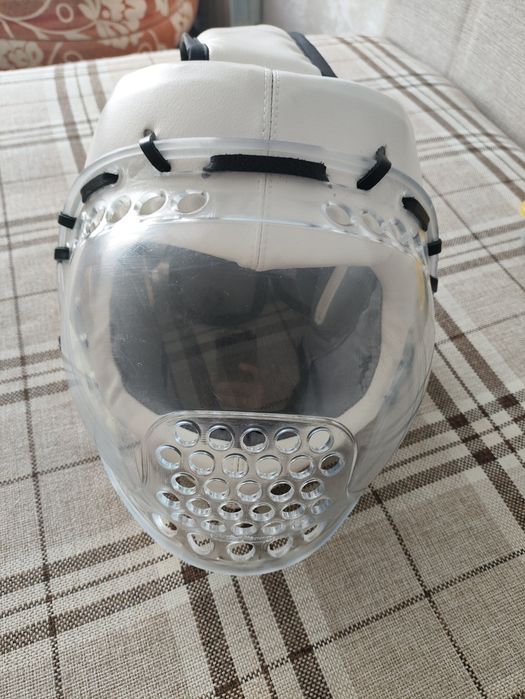 Продам шлем для кудо