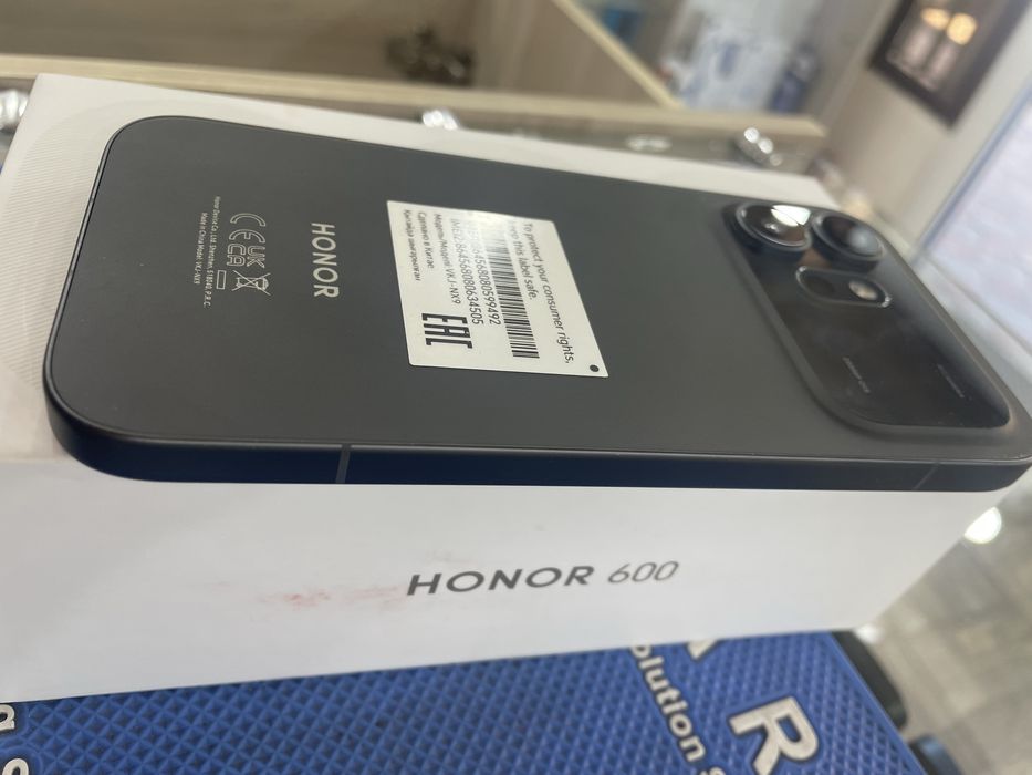 Honor 600 8/256  5G. на гарантии!