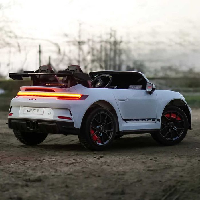 Masinuta electrica pentru 2 copii Porsche 911 GT3 320W, 24V 14Ah White