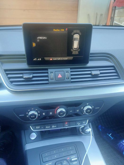 Продавам ауди Q5 2.0 tdi