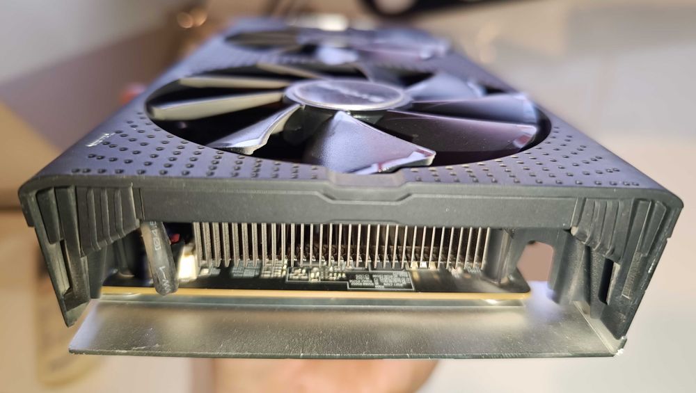 видеокарта SAPPHIRE Pulse Radeon RX 580 4GB GDDR5