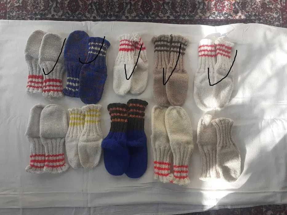 Продавам ръчно изплетени вълнени чорапи и терлици-дамски и детски