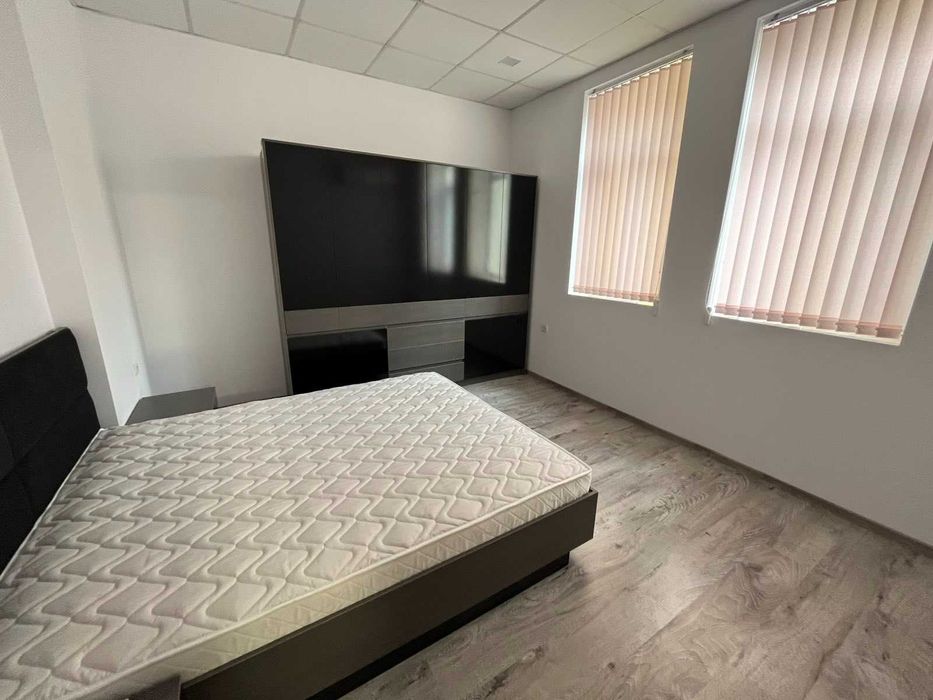 Двустаен апартамент под наем в центъра на Казанлък – обзаведен, 300 евро