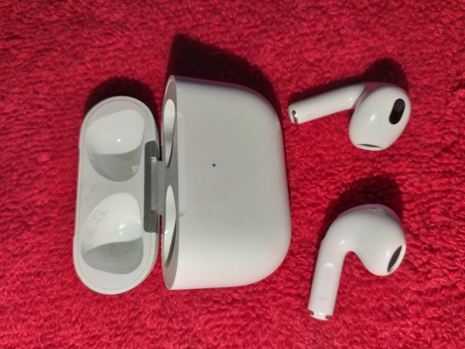 Vand casti Apple Airpods 3 A 2897 originale