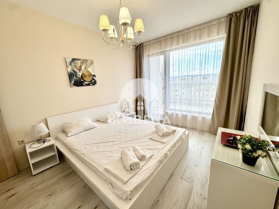 Продава обзаведен 2-стаен апартамент, кв. Аспарухово