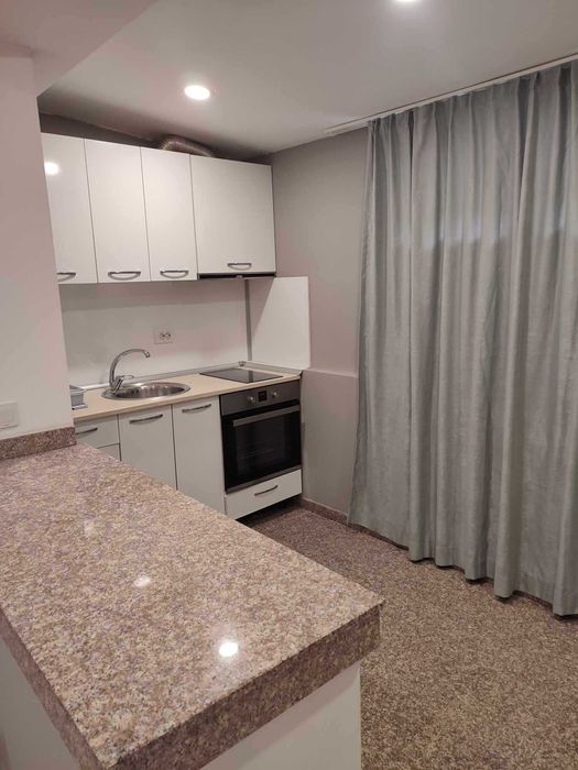 Дава се под наем Двустаен апартамент в София, Център - 60 кв.м за 765 € - Снимка #6