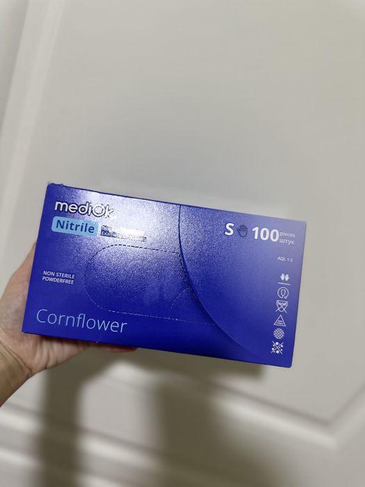 Медицинские перчатки