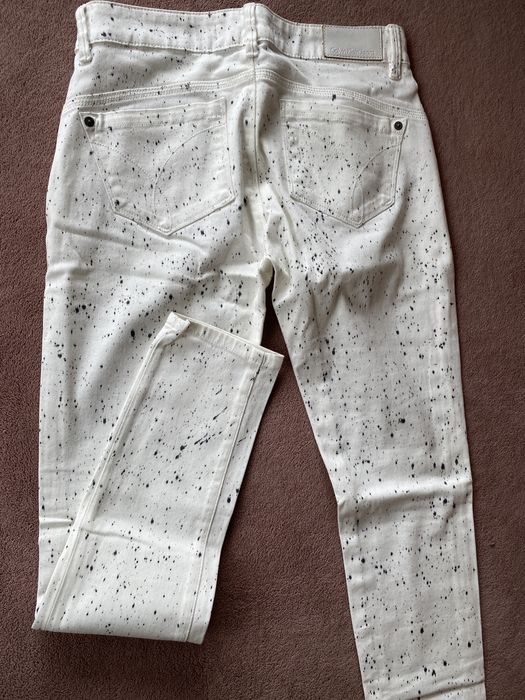 Blugi Albi cu puncte negre,  dama, nepurtati, Calvin Klein,Marimea S-M