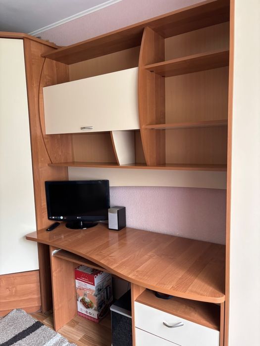 Продам стенку в хорошем состоянии