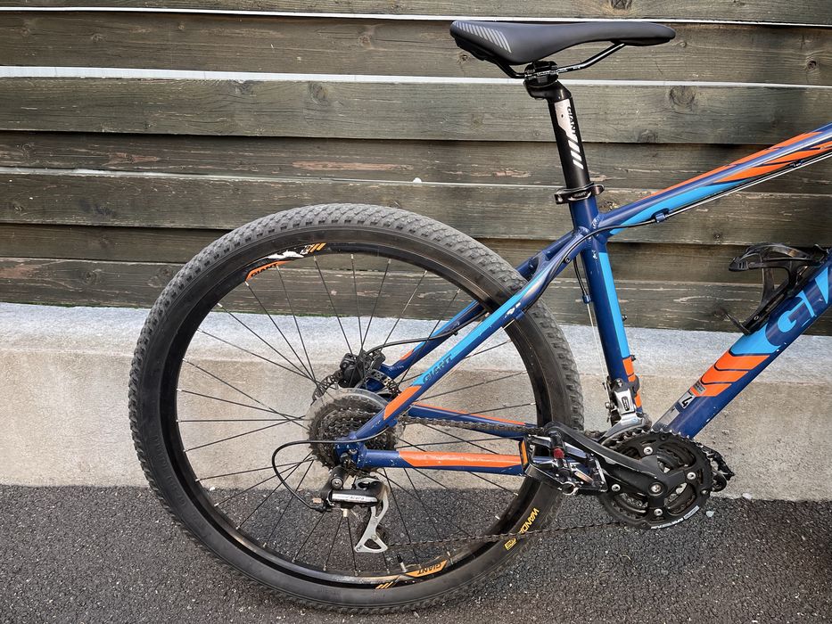 Bicicleta Giant Talon 4 de 27.5