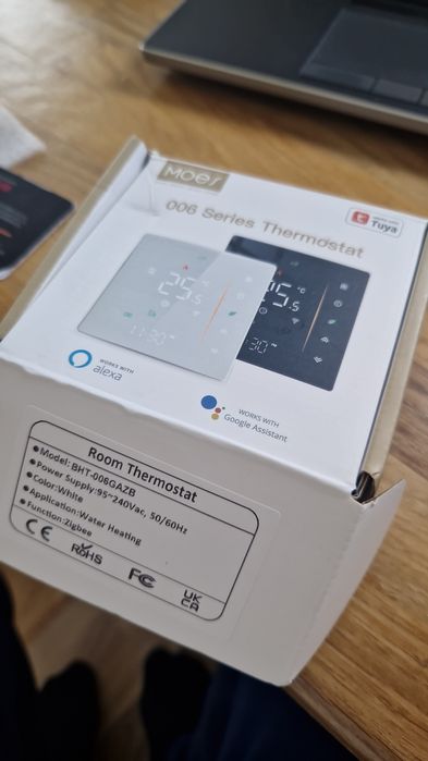 Termostat Moes Zigbee