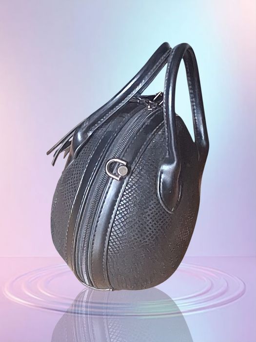 Нова дамска чанта